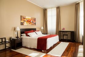 Hotel Victoria Plaza