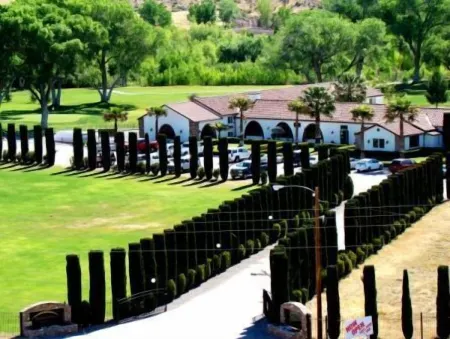 Historic Beaver DAM Lodge, Golf & RV Resort