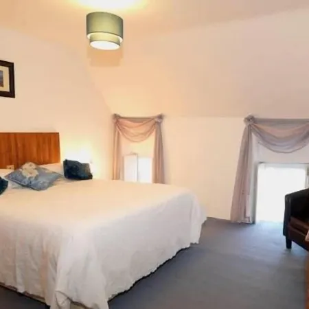 Salmon Leap Farm B&B