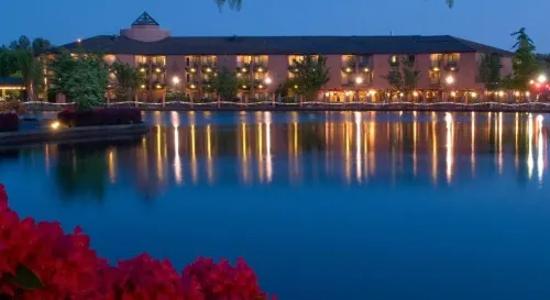 Century Hotel Hotels in Tualatin