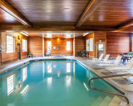 Comfort Suites Salem Отели рядом с достопримечательностью «Уилламетт»