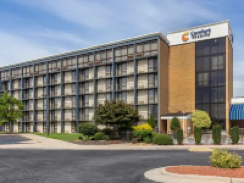 Comfort Inn & Suites Near Danville Mall Hotels in Danville
