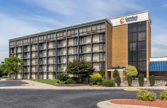 舒適套房酒店-近丹維爾購物中心