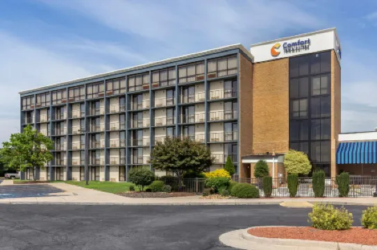 Comfort Inn & Suites Near Danville Mall