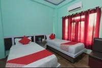 Hotel Laxmi Hoteles cerca de बाह्रमासे झरना ( Evergreen Waterfall)