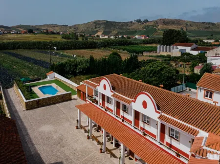 Pátio da Figueira Отели в г. А-душ-Куньядуш