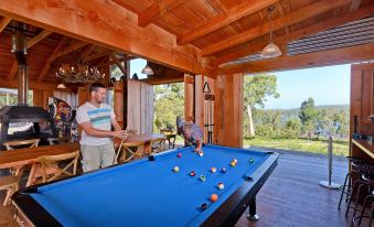 Bruny Island Lodge