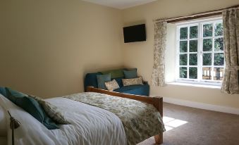 Pontyclerc Farm House B&B