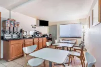 Econo Lodge Edmonds North Seattle Hotels in Shoreline