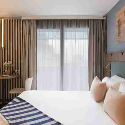 Citadines La Défense Paris Rooms