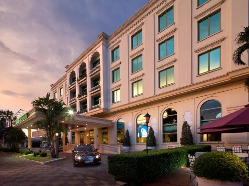 Hai Phong Harbour View Hotel