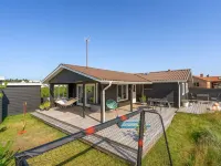 "Vuokko" - 400m from the Sea