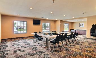 AmeriVu Inn and Suites - Crookston