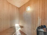 "Ingmund" - 2km from the Sea