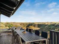 "Fransisca" - 600m from the Sea