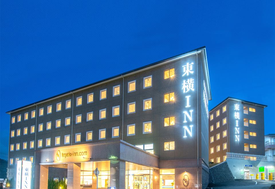 4. 토요코 인 후지..