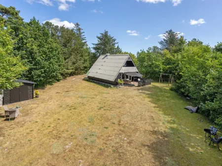 "Elina" - 500m from the Sea Отели в г. Hals