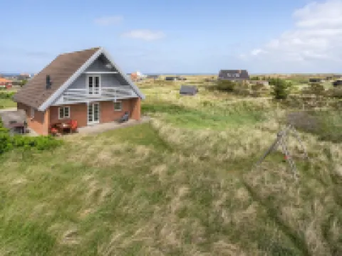 "Bjarnger" - 200m from the Sea