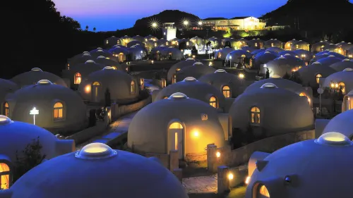 Nanki Shirahama Tore Tore Village Hotels in Kamitonda