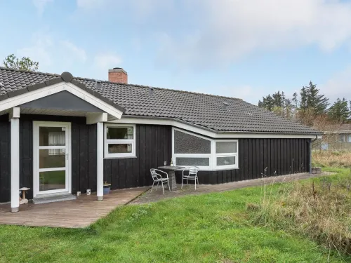 "Carlina" - 1.3km from the Sea