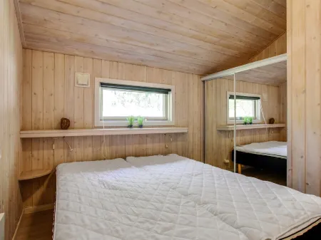 "Sylvia" - 900m from the Sea