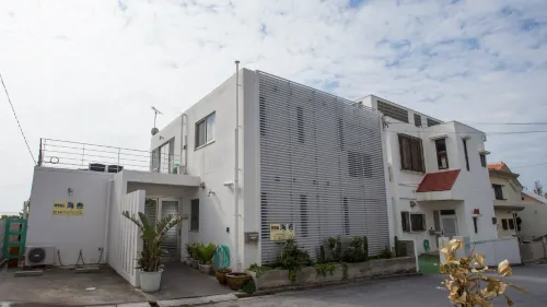 Pension Umitsubame فنادق في غينوزا
