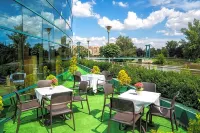 HP Park Plaza - Desayuno