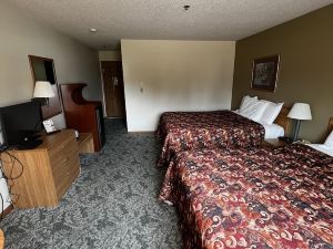 Lincoln Host Motor Inn