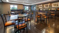 Best Western Plus Olathe Hotel - breakfast
