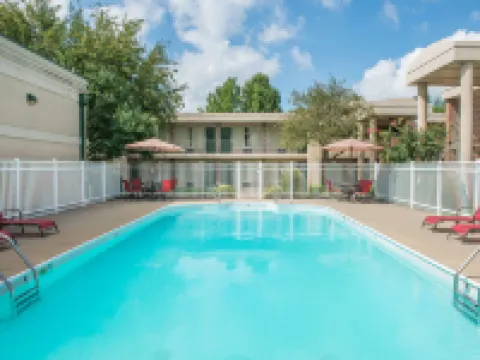 Days Inn by Wyndham Paducah I-24 Exit 4 Hotels in Paducah