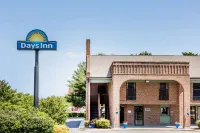 Days Inn by Wyndham Tappahannock Отели в г. 