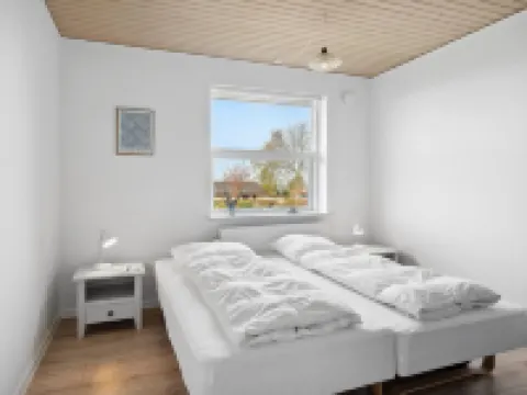 "Susia" - 200m from the Sea