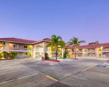 Signature Temecula Hotels in Temecula