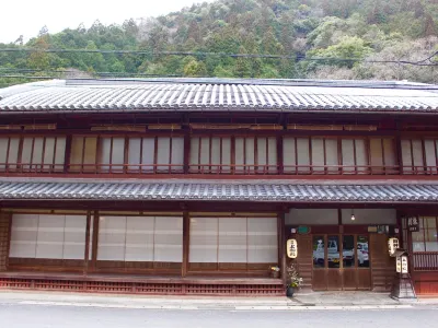 Kamigoten Ryokan Hotels in Tanabe