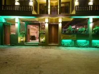 West Sands Hotels in Bodufolhudhoo