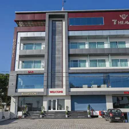 Hotel 7 Heaven
