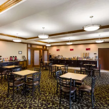 Best Western Plus Landmark Hotel