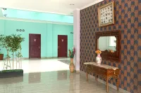 Urbanview Hotel Niraz Syariah Banjarmasin by RedDoorz Hotel a Aluh-Aluh