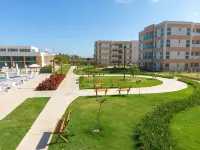 Muro Alto Condomínio Clube