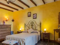 Camino la Candelaria Hotels in La Orotava