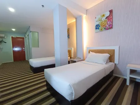 First Residence Hotel