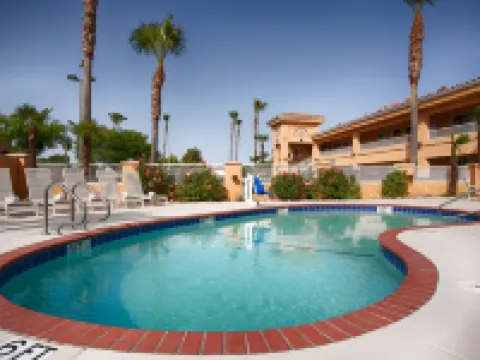 Best Western Inn  Suites Lemoore Hotels in Lemoore