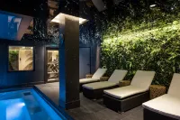 voco STRASBOURG CENTRE - THE GARDEN by IHG - spa