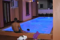 Jasmine Luangprabang Hotel - piscina