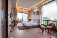 Myspace Chindanur Comforts Hotels in Chitradurga
