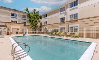 Extended Stay America Suites - Pleasanton - Chabot Dr