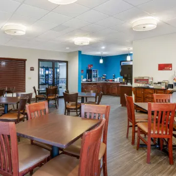 Best Western Plus Springfield Airport Inn