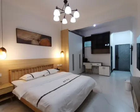 Bama Wuxiang · Nuanju Homestay Hotels in Bama