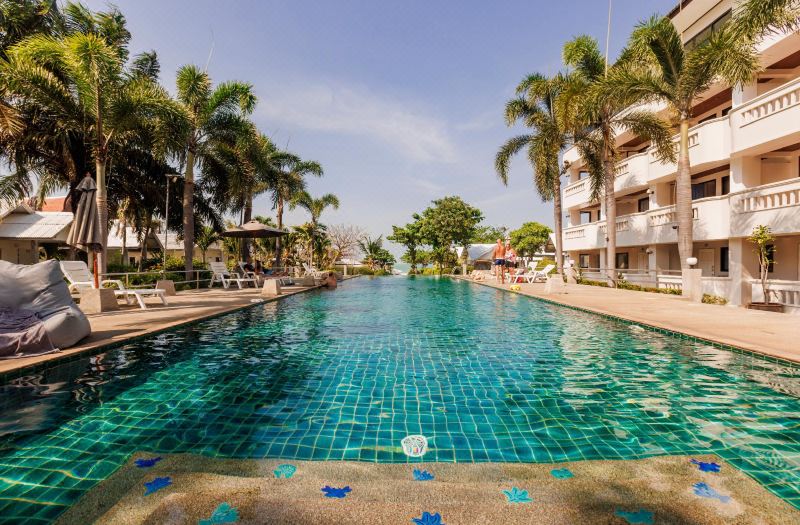 Bay Beach Resort photo 2