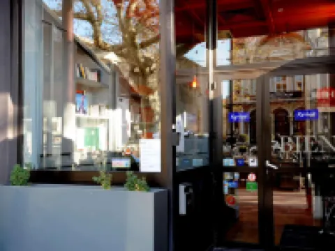 キリヤード アヴィニヨン パレ デ パップ アヴィニョンのホテル